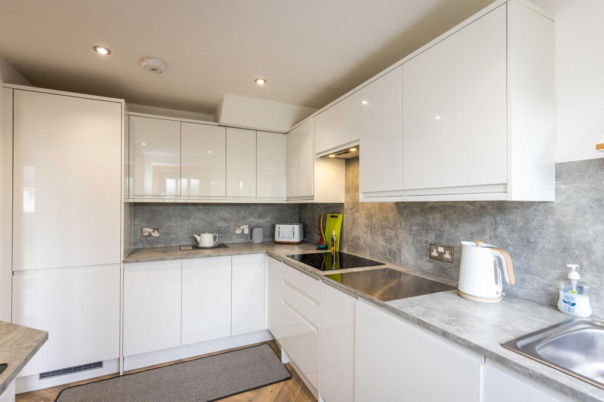 Family Home Inverkeithing Ideal For Edinburgh, Dunfermline & St Andrews 3 Bedrooms מראה חיצוני תמונה
