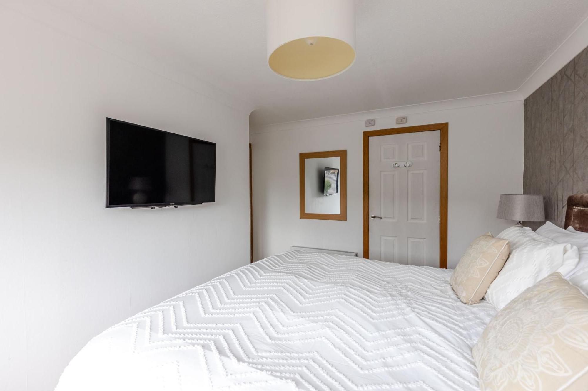 Family Home Inverkeithing Ideal For Edinburgh, Dunfermline & St Andrews 3 Bedrooms מראה חיצוני תמונה